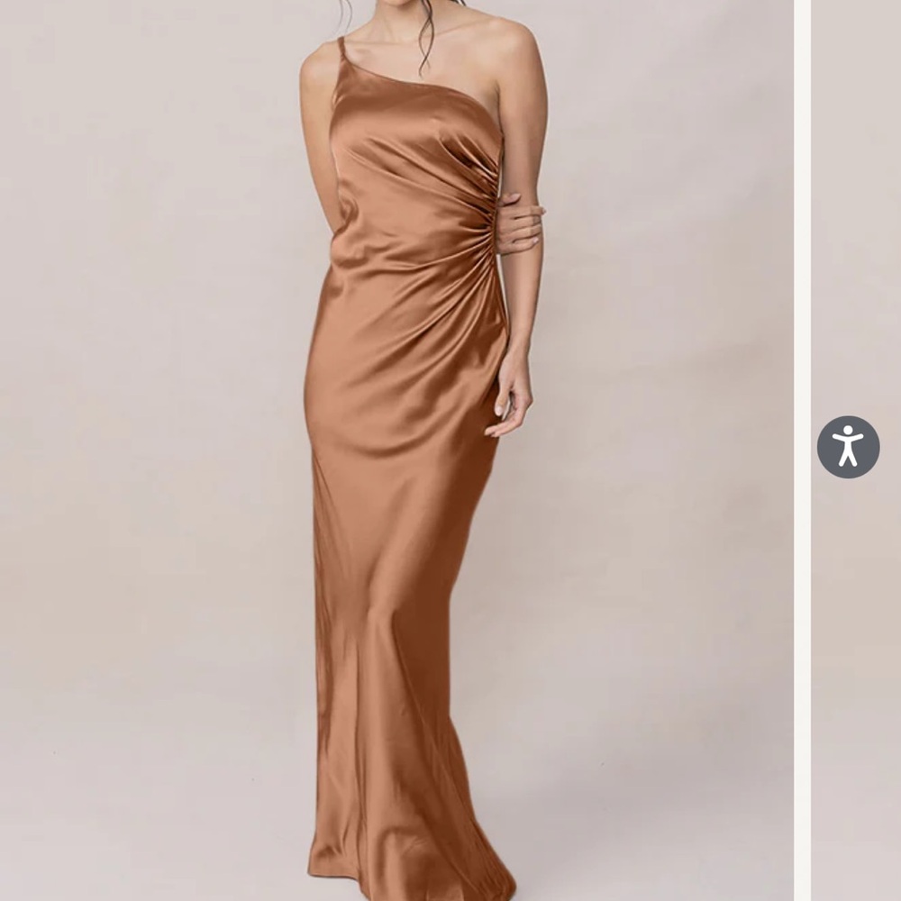 Revelry - Elegant One-Shoulder Satin Dress in Toffee